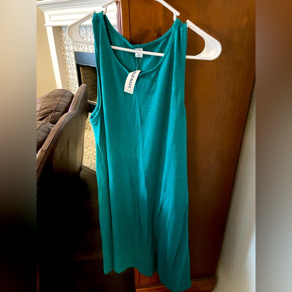 Women’s sleeveless dress